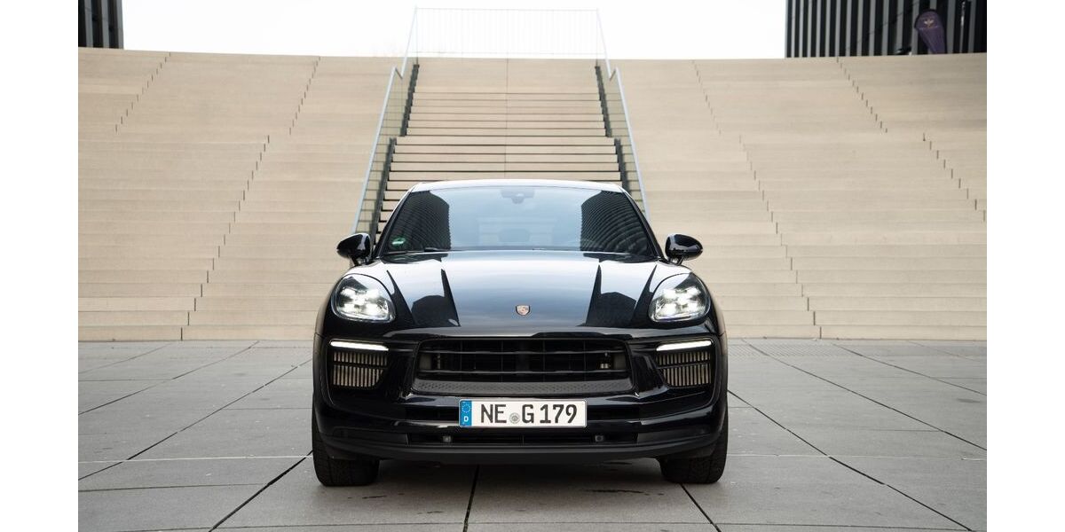Porsche Macan 18.750 km 74.900 &euro; Korschenbroich 41352