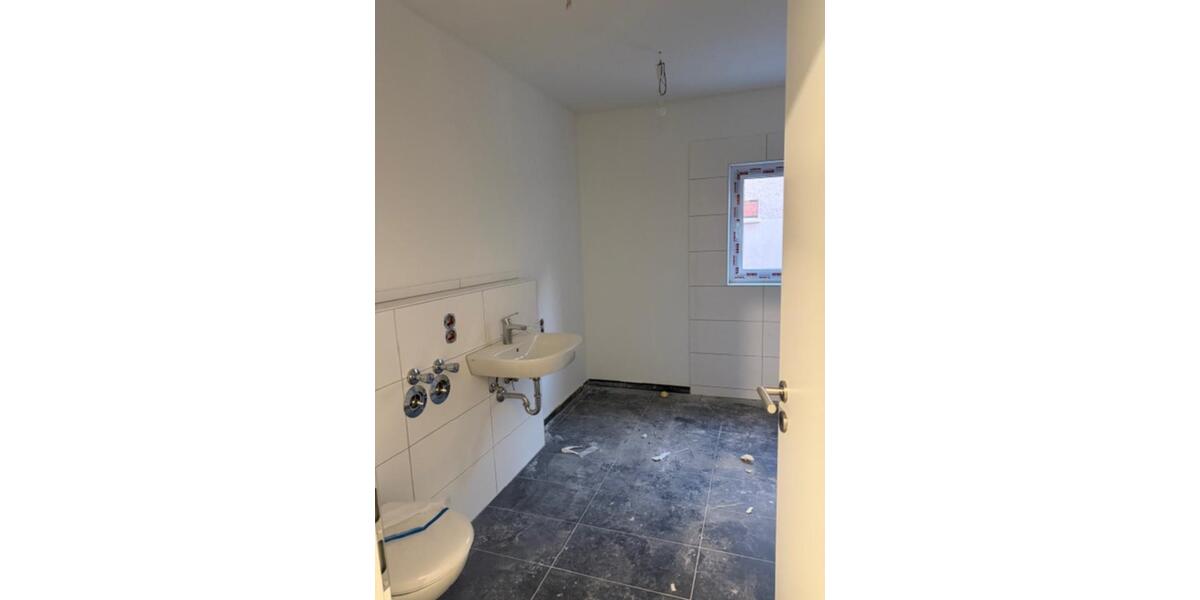 Sanierte EG 2Zi, Küche, Bad Abstel, Terrasse in Hungen-Nonnenroth 2 zimmer