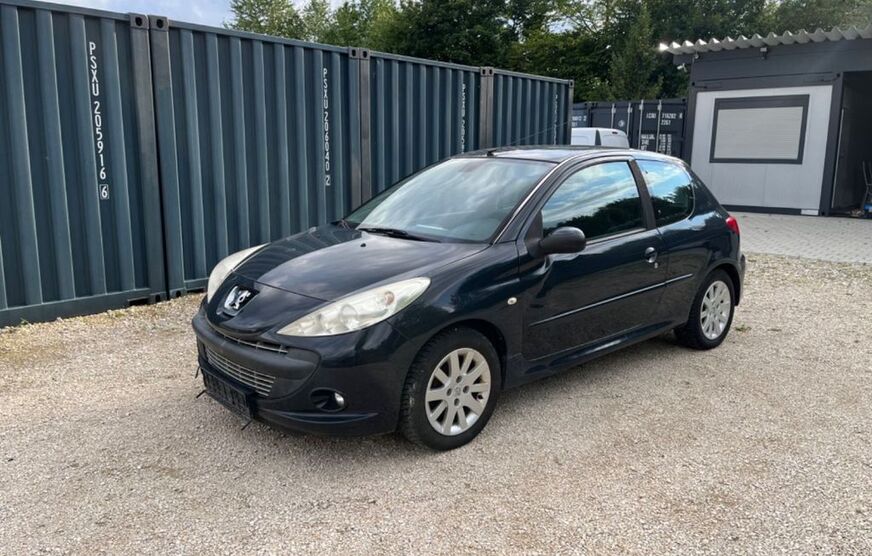 Peugeot 206 259.500 km 1.400 € Schrobenhausen 86529