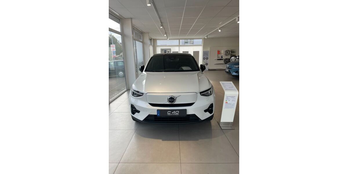 Volvo C40 32.371 km 32.300 &euro; Hoechst im Odenwald 64739