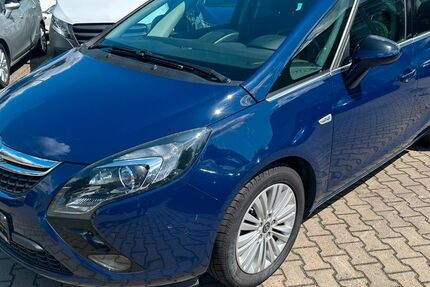Opel Zafira 152.000 km 7.400 &euro; Berlin 12057
