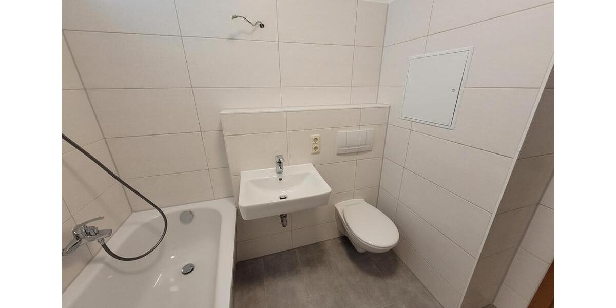 Erdgeschoßwohnung Schkeuditz - 3 Zimmer, 67 m&sup2;, 644&euro; | Angebot:26277584