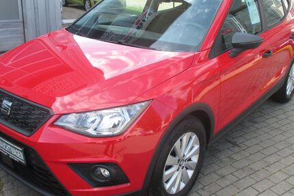 Seat Arona 32.390 km 13.980 &euro; Memmingen 87700