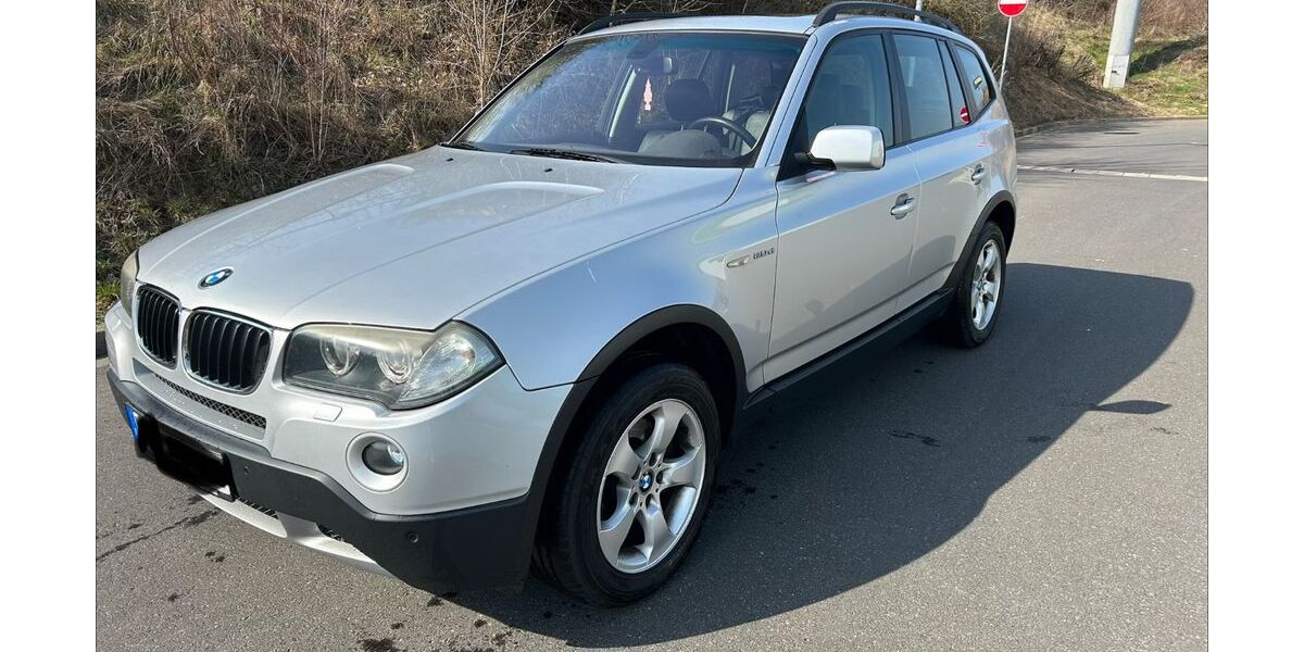 BMW X3 221.000 km 3.899 &euro; Würzburg 97070