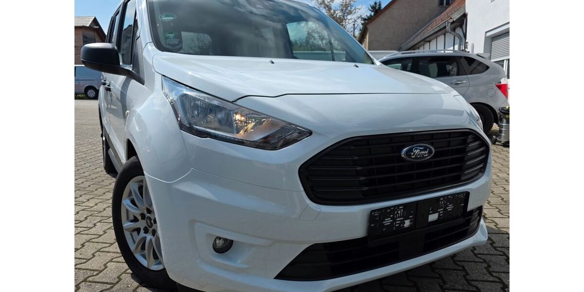 Ford Tourneo Connect 119.700 km 10.999 &euro; Zwenkau 04442