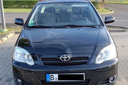 Toyota Corolla 98.500 km 3.750 &euro; Berlin 10179