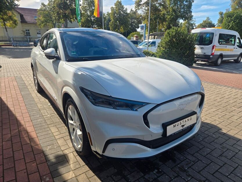 Ford Mustang Mach-E 44.000 km 34.999 € Dahme/Mark 15936
