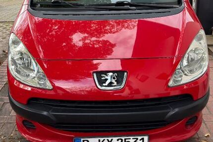 Peugeot 1007 194.500 km 2.200 € Berlin 14109