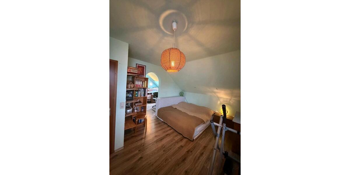 Einfamilienhaus Schönthal - 12 Zimmer, 140 m&sup2;, 225.000&euro; | Angebot:24886146