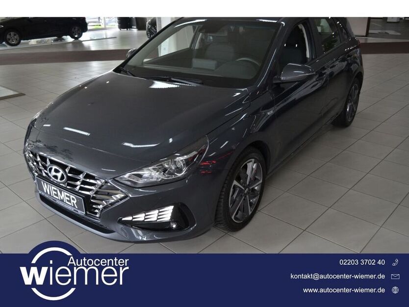 i30