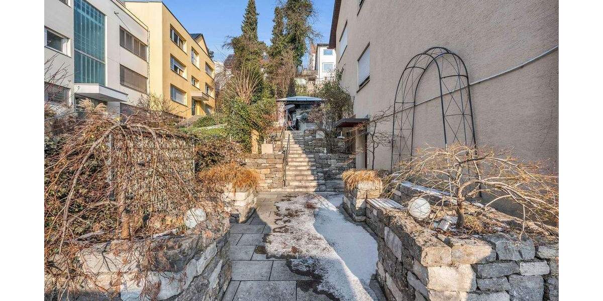 Reihenendhaus Konstanz Fürstenberg - 7 Zimmer, 190 m&sup2;, 990.000&euro; | Angebot:25749322