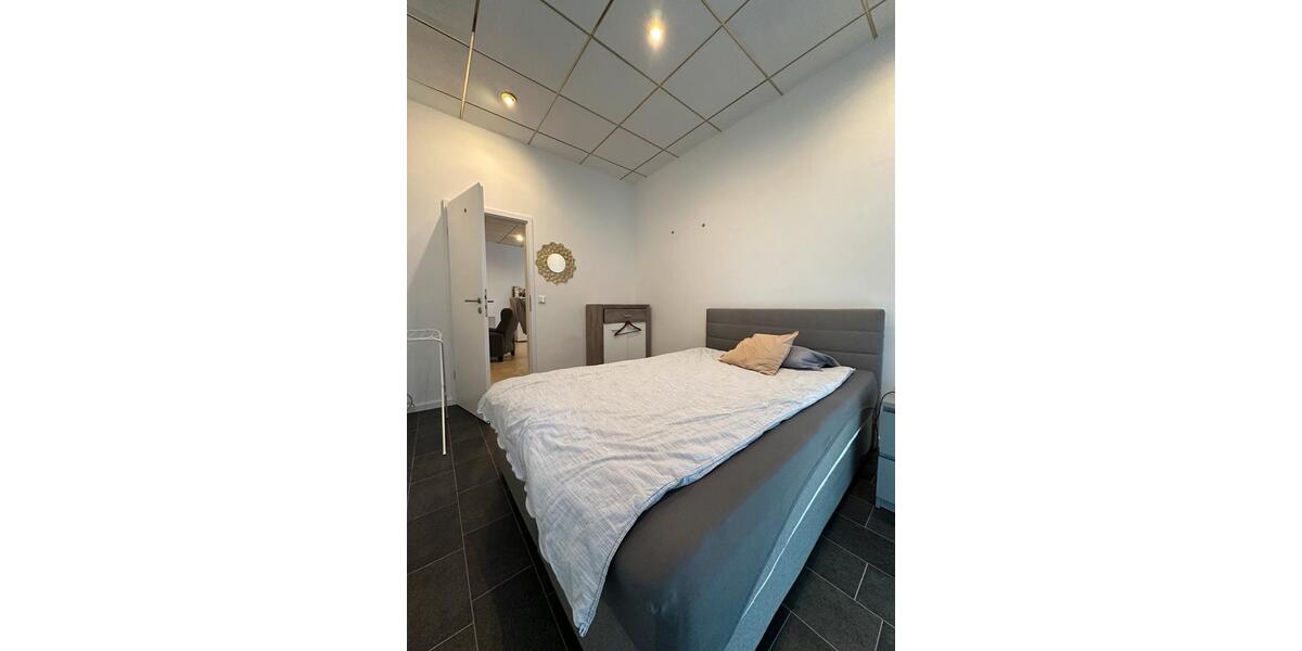 Etagenwohnung Übach-Palenberg Palenberg - 5 Zimmer, 200 m&sup2;, 450&euro; | Angebot:25990070