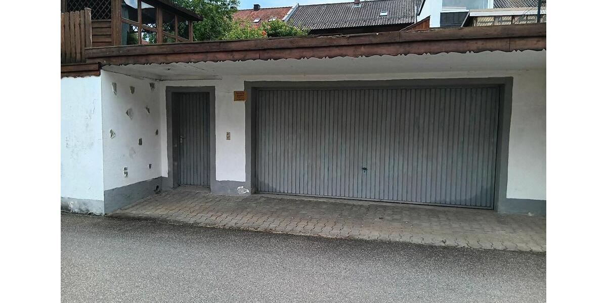 Reihenhaus Osterhofen - 8 Zimmer, 160 m&sup2;, 222.000&euro; | Angebot:26991776