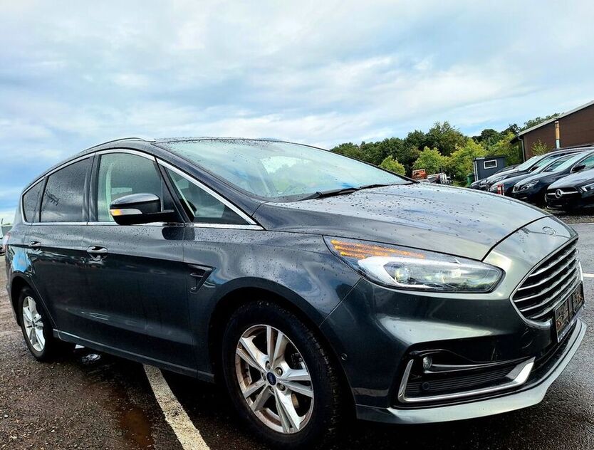 S-Max
