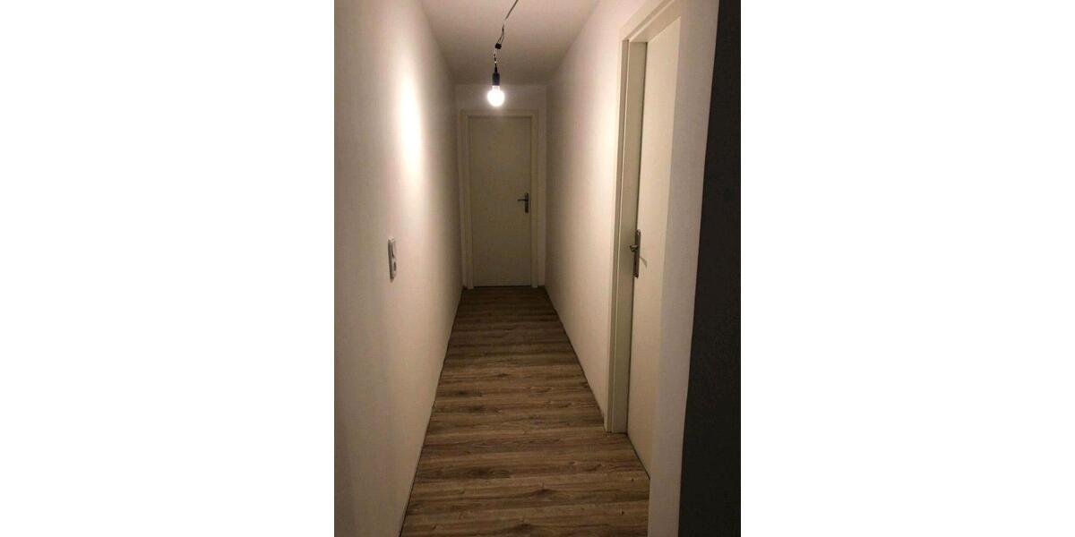 Einfamilienhaus Weißenfels - 8 Zimmer, 200 m&sup2;, 200.000&euro; | Angebot:26821685