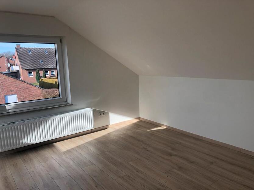 Wohnung 1. OG in 2-Fam. Haus in Burlo