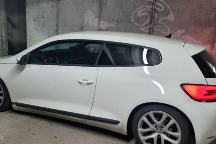 VW Scirocco 170.000 km 6.200 &euro; Leonberg 71229