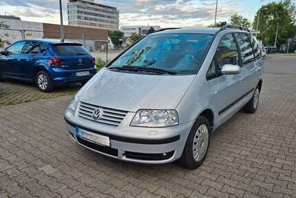 VW Sharan 249.000 km 1.590 &euro; Fellbach 70736