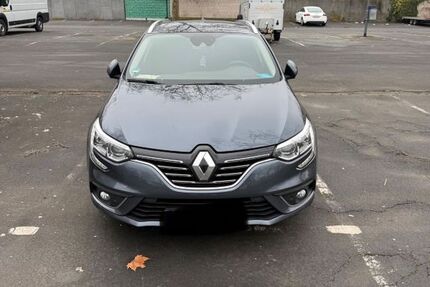 Renault Megane 218.000 km 7.199 &euro; Offenbach am Main 63067