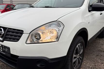 Nissan Qashqai 245.714 km 3.990 &euro; Hamburg 22179