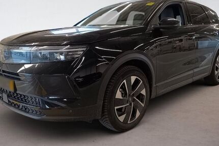 Opel Grandland (X) 3.699 km 31.995 &euro; Wiesbaden 65201