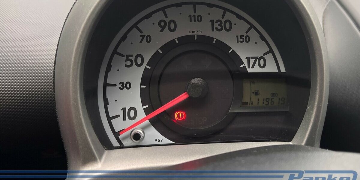 Toyota Aygo Cool Go 5trg*NAV*BT*Klima*LED*USB*Allwetter 119.619 km 5.290 &euro; Berlin 13187