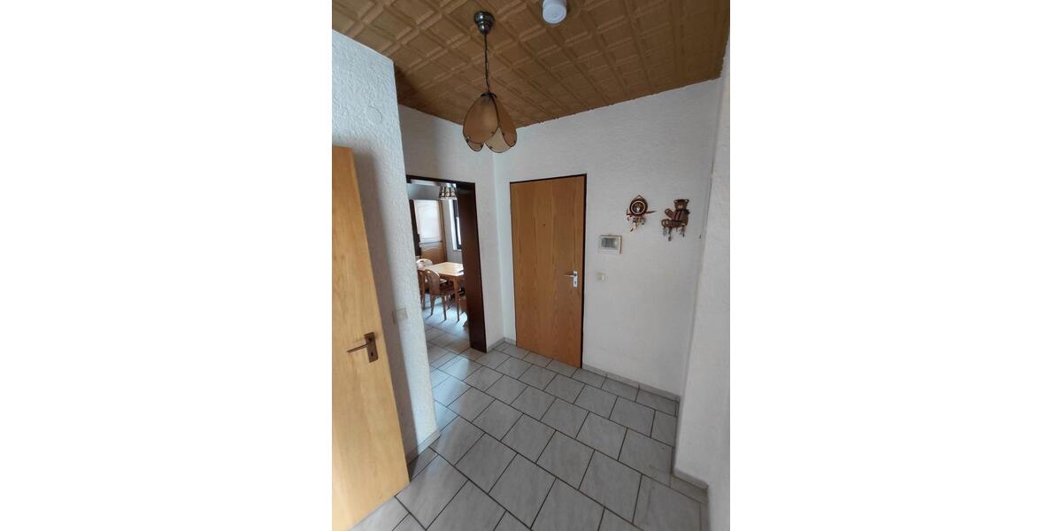 Hochparterre Iserlohn Gerlingsen - 3 Zimmer, 77 m&sup2;, 190.000&euro; | Angebot:27440473