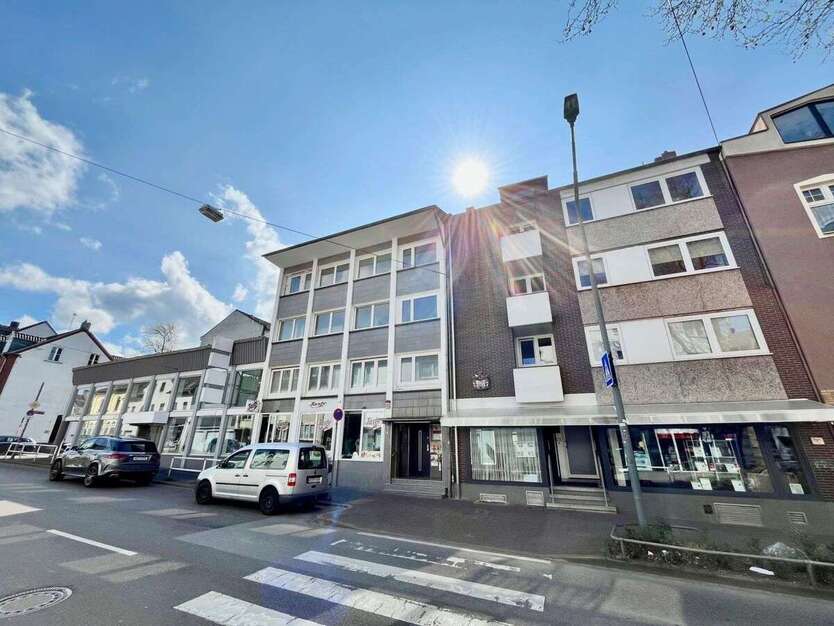 Haus zum Kaufen in Ratingen 514.900 € 174 m² 9 zimmer