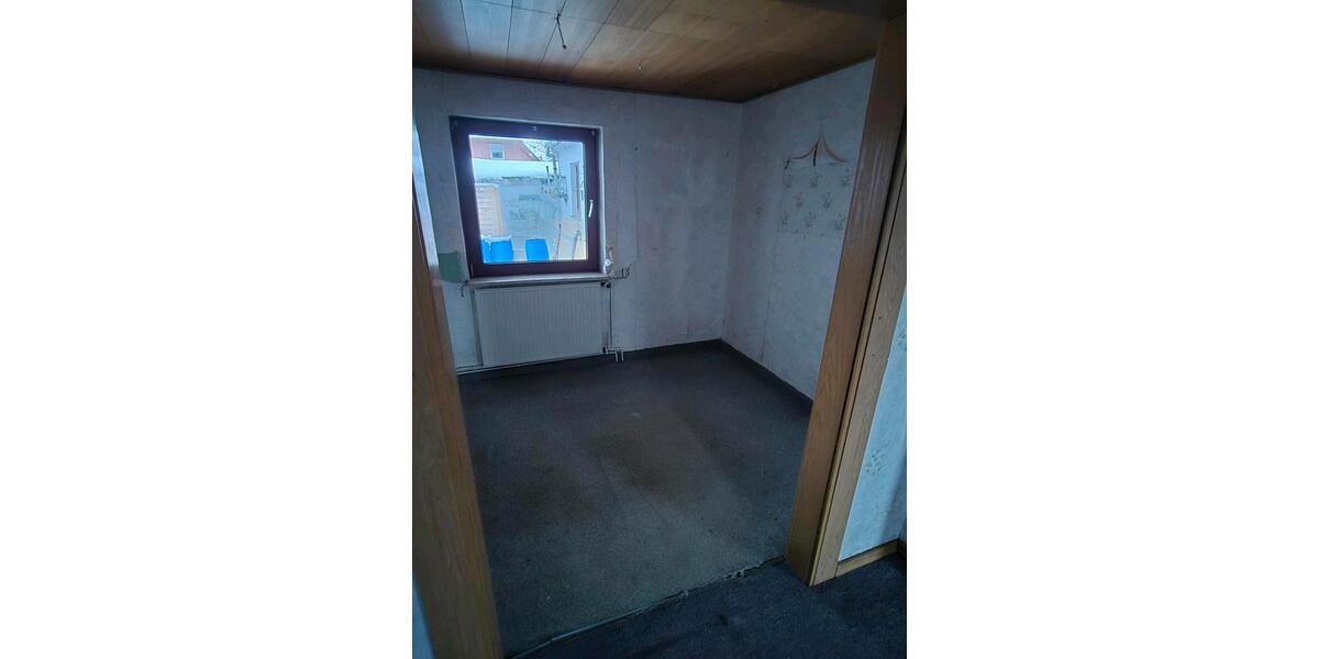 Doppelhausshälfte als Lagerfläche zimmer