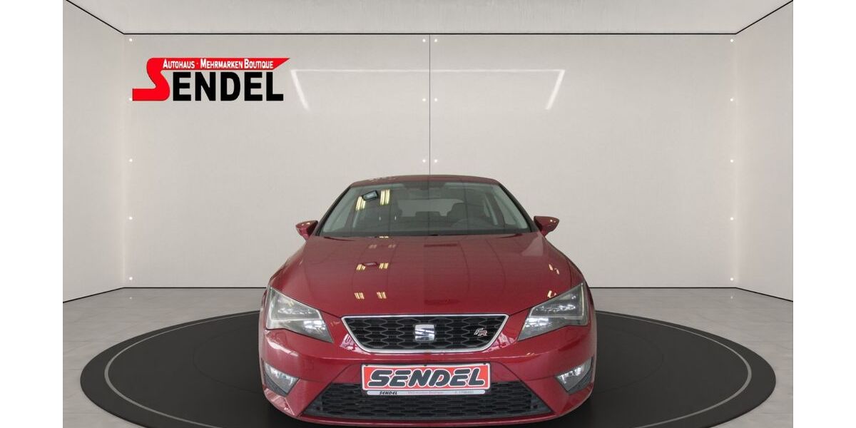 Seat Leon 135.242 km 8.999 &euro; Hof 95030