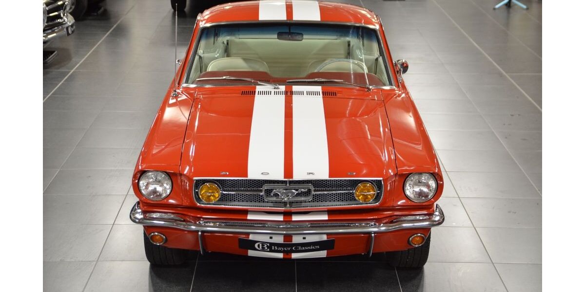 Ford Mustang 1.500 km 61.800 &euro; Hanstedt 21271