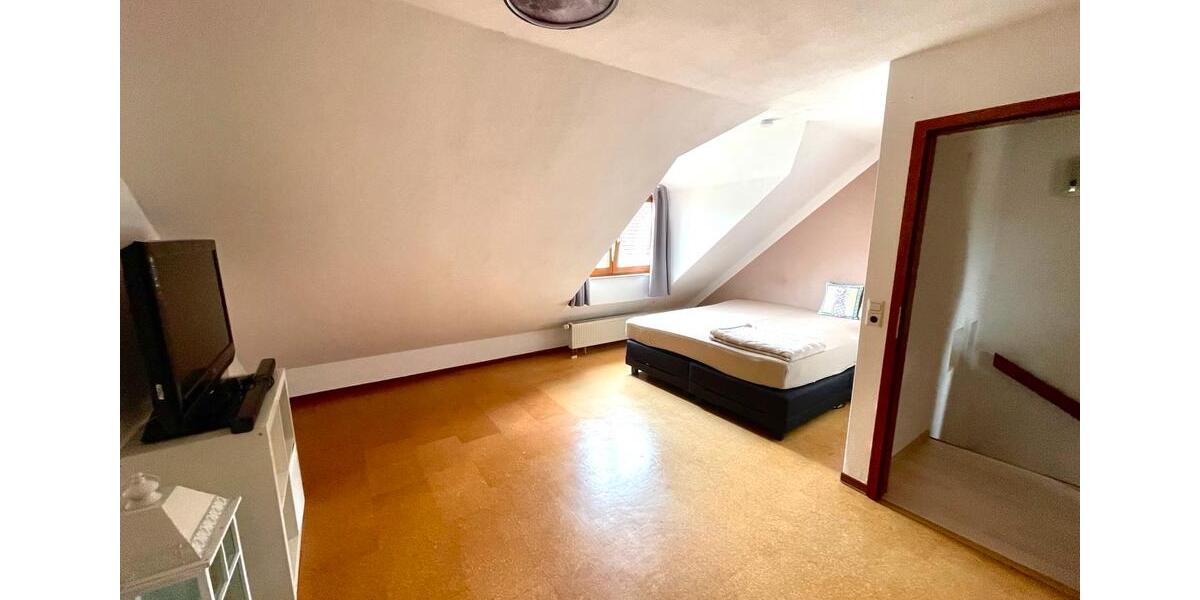 Reihenhaus Weil der Stadt - 5 Zimmer, 137 m&sup2;, 1.890&euro; | Angebot:26633031