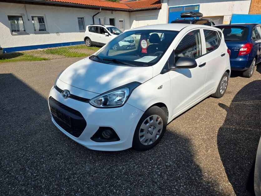 i10