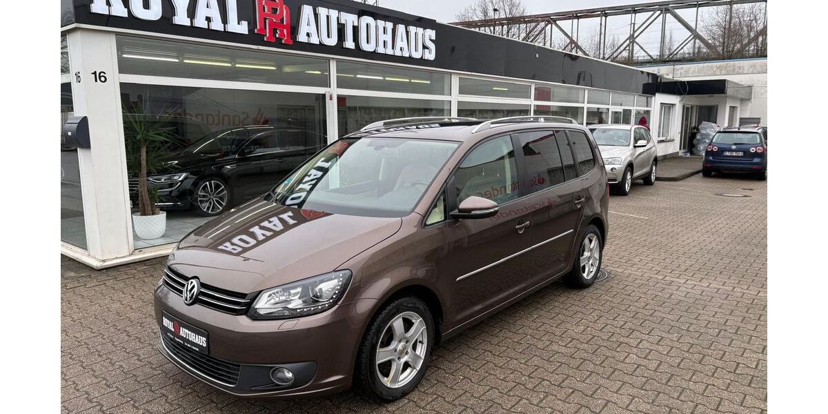 VW Touran 145.000 km 15.200 &euro; Oberhausen 46049