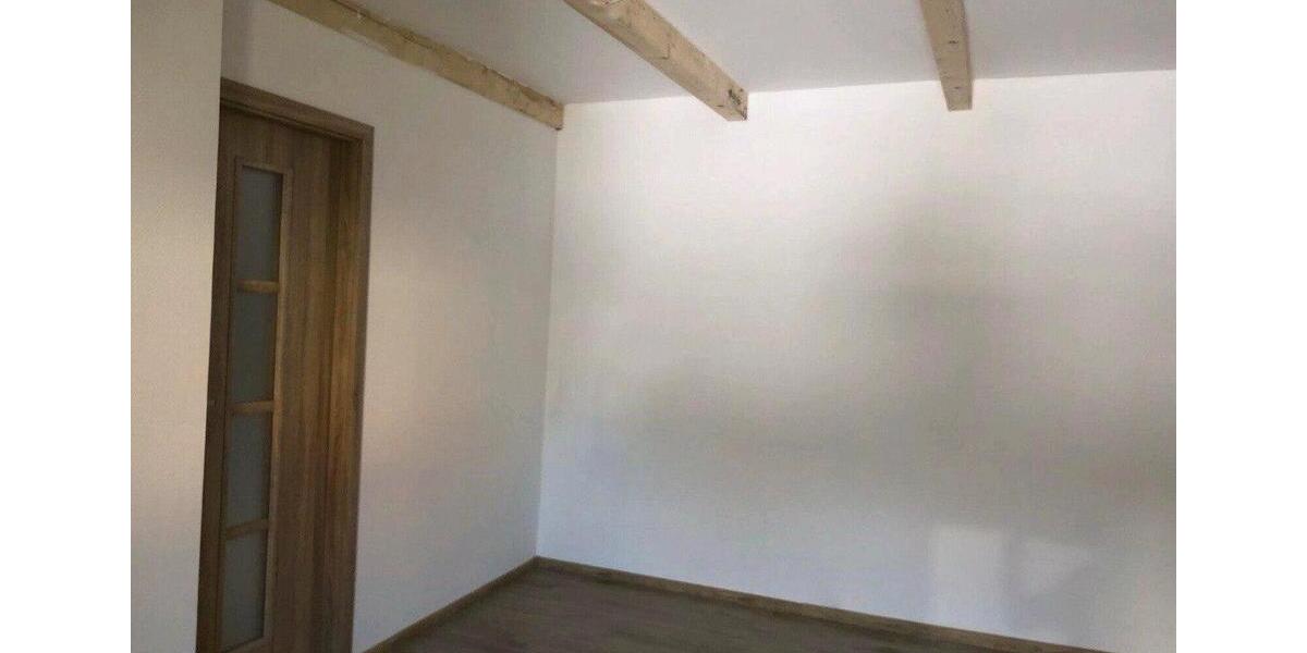 Einfamilienhaus Weißenfels - 8 Zimmer, 200 m&sup2;, 200.000&euro; | Angebot:26821685