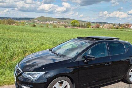 Seat Leon 64.800 km 15.750 &euro; Kassel 34128