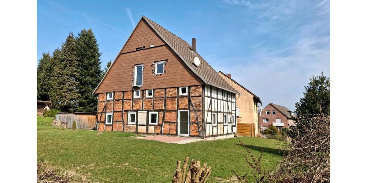 Einfamilienhaus Extertal - 5 Zimmer, 200 m&sup2;, 600&euro; | Angebot:26591878