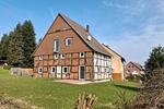 Einfamilienhaus Extertal - 5 Zimmer, 200 m&sup2;, 600&euro; | Angebot:26591878