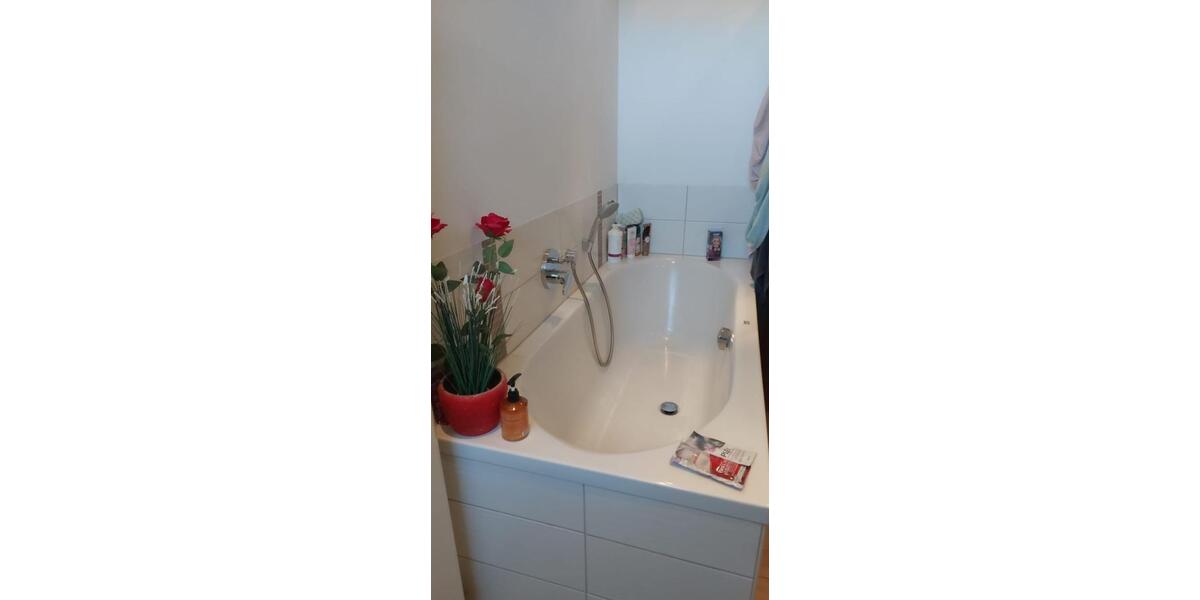 Etagenwohnung Werdau - 3 Zimmer, 70 m&sup2;, 390&euro; | Angebot:26411618