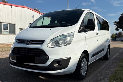 Ford Transit Custom 269.426 km 7.750 &euro; Renchen 77871