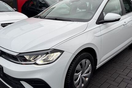 VW Polo 39.944 km 13.990 &euro; FRANKFURT AM MAIN 60488