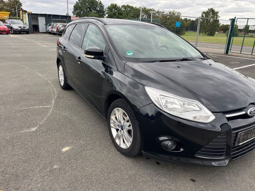 Ford Focus 168.000 km 3.999 € Vechta 49377