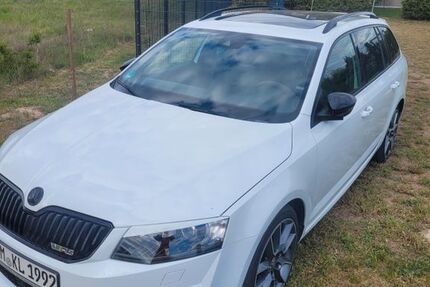 Skoda Octavia 203.586 km 11.099 &euro; Beelitz OT Buchholz 14547
