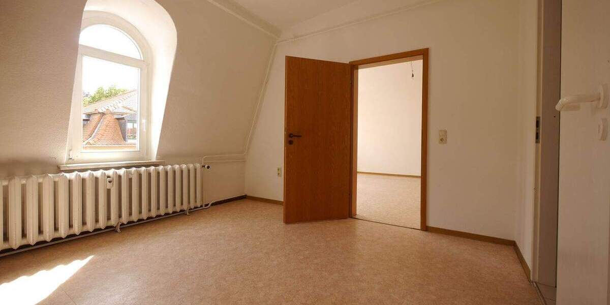 Etagenwohnung Weimar Westvorstadt - 2 Zimmer, 41 m&sup2;, 375&euro; | Angebot:26388685