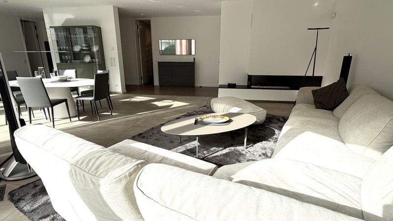 Etagenwohnung Essen Bredeney - 5 Zimmer, 190 m&sup2;, 2.700&euro; | Angebot:25428573