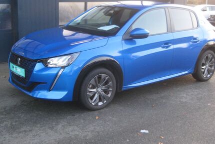 Peugeot 208 54.500 km 15.990 &euro; Schenefeld 25560