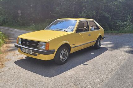 Opel Kadett 81.827 km 6.500 &euro; Velburg 92355