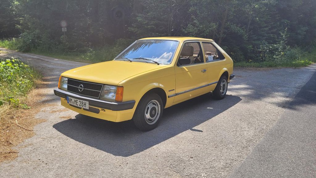 Opel Kadett 81.827 km 6.500 &euro; Velburg 92355