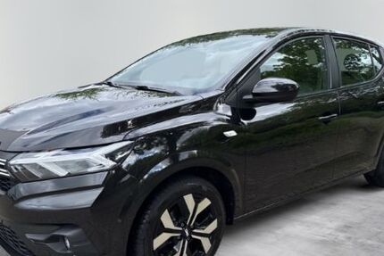 Dacia Sandero 5.318 km 16.990 &euro; Düsseldorf 40472