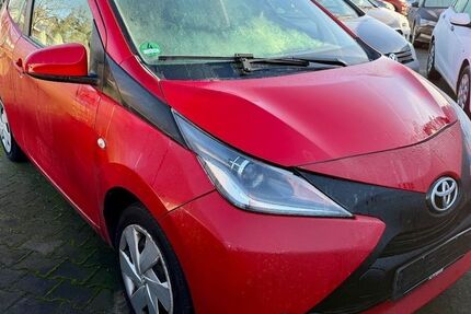 Toyota Aygo (X) 190.000 km 3.570 &euro; Zwenkau OT Löbschütz 04442